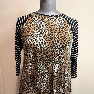 Leopard Black & white striped top